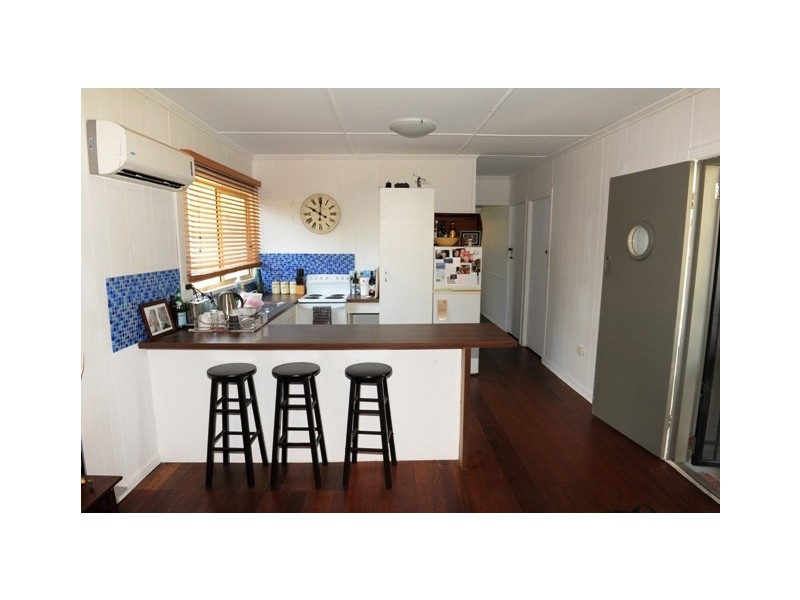 20 Ray Street, Runaway Bay QLD 4216