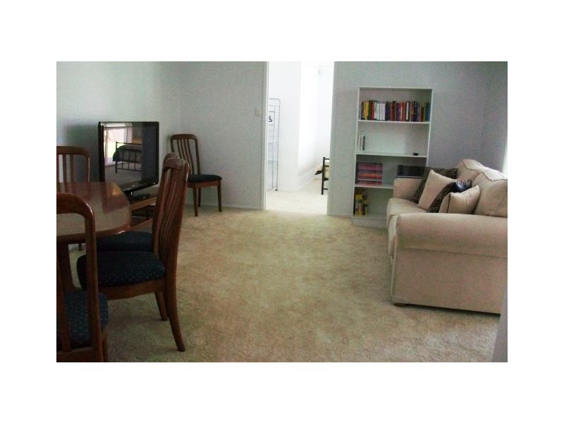 56 Peter Thomson, Parkwood QLD 4214