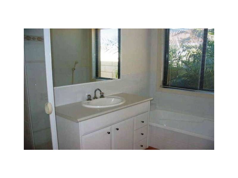 7 The Parade, Monterey Keys QLD 4212