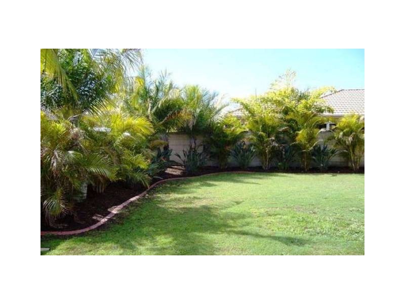 7 The Parade, Monterey Keys QLD 4212