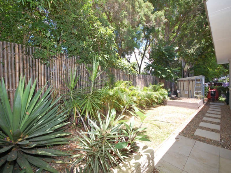 72 Benowa Road, Southport QLD 4215