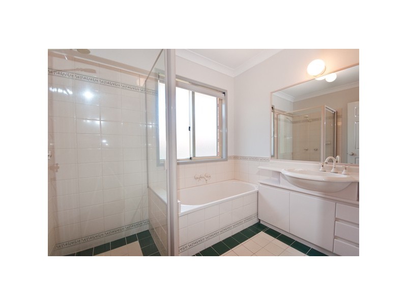 13/32 Billington Street, Labrador QLD 4215