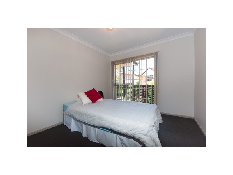 13/32 Billington Street, Labrador QLD 4215