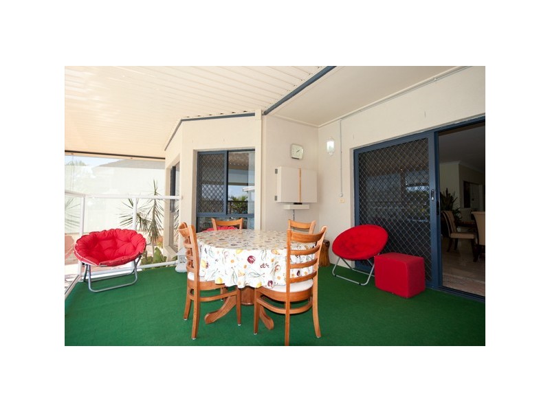 34 Oxley Drive, Paradise Point QLD 4216