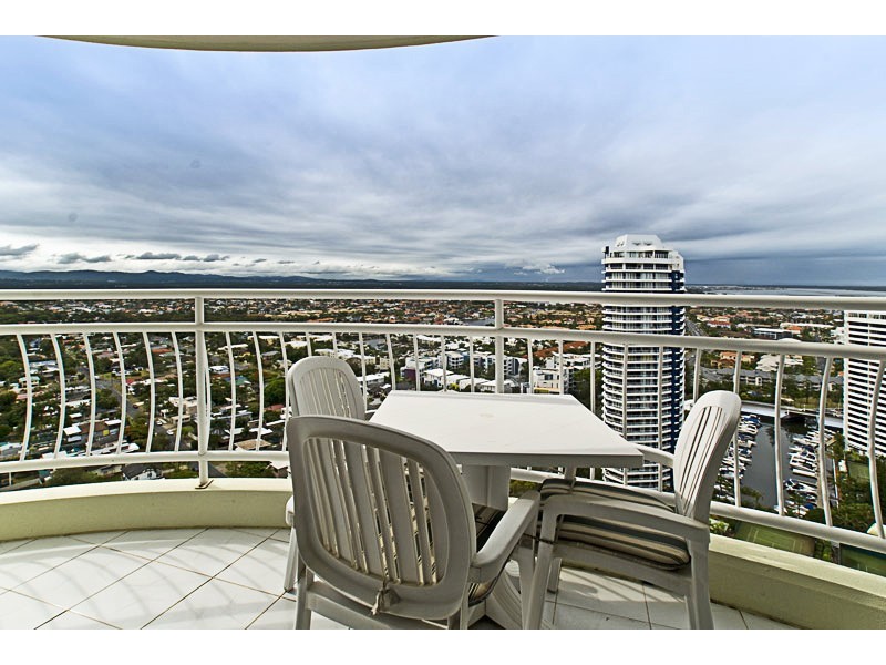 27D/5 Bayview Street, Runaway Bay QLD 4216
