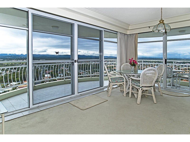 27D/5 Bayview Street, Runaway Bay QLD 4216