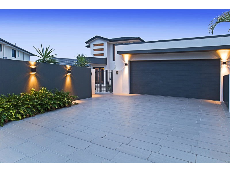 62 Midnight Court, Runaway Bay QLD 4216
