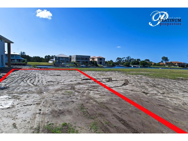 25 Mandolin Avenue, Hope Island QLD 4212