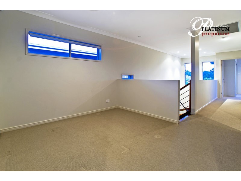 34 River Links BVD. East, Helensvale QLD 4212