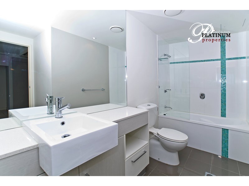 202/430 Marine Parade, Biggera Waters QLD 4216