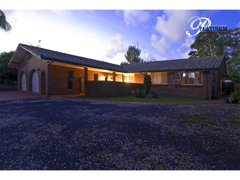 17 Cotlew Street, Southport QLD 4215