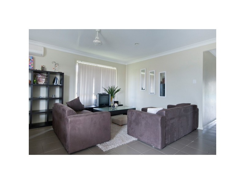 7 Silver Gull Street, Coomera QLD 4209