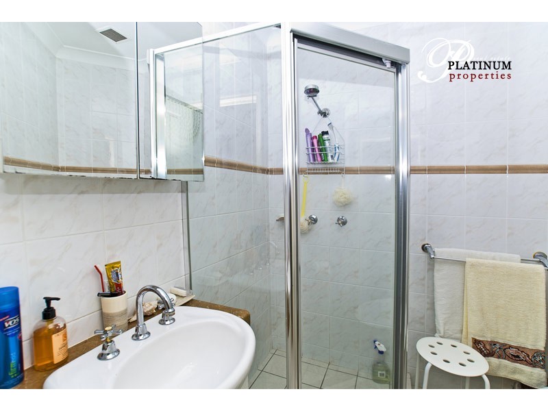 7/89 Bayview Street, Runaway Bay QLD 4216