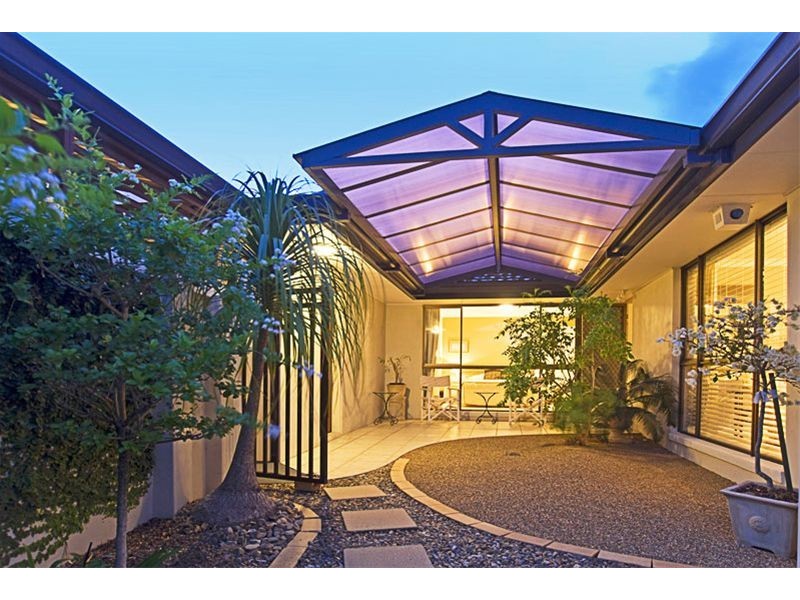 72 Bayview Street, Runaway Bay QLD 4216