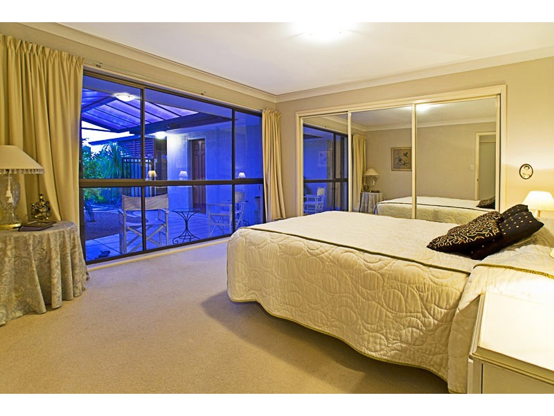 72 Bayview Street, Runaway Bay QLD 4216