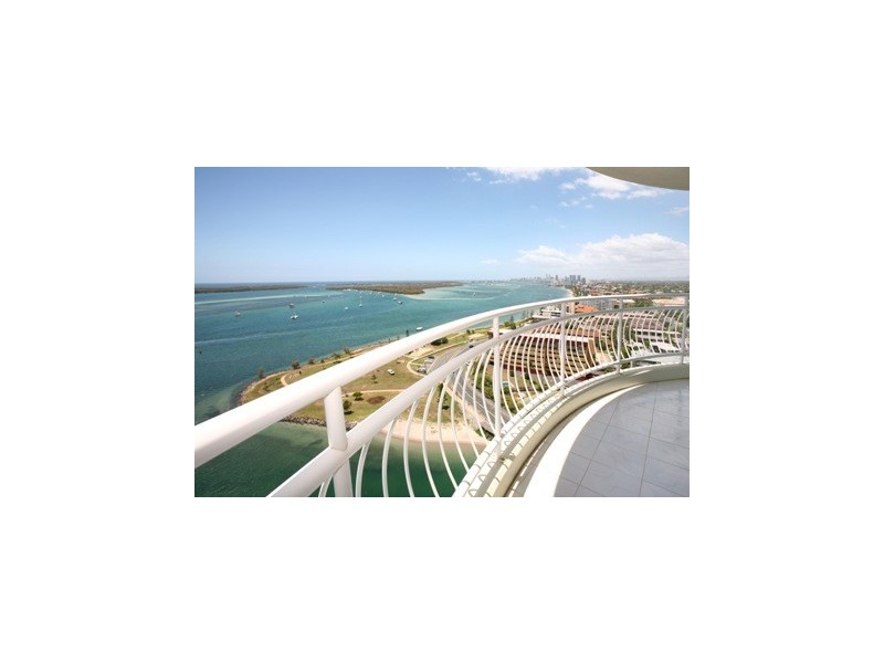 18B/5 Bayview Street, Runaway Bay QLD 4216