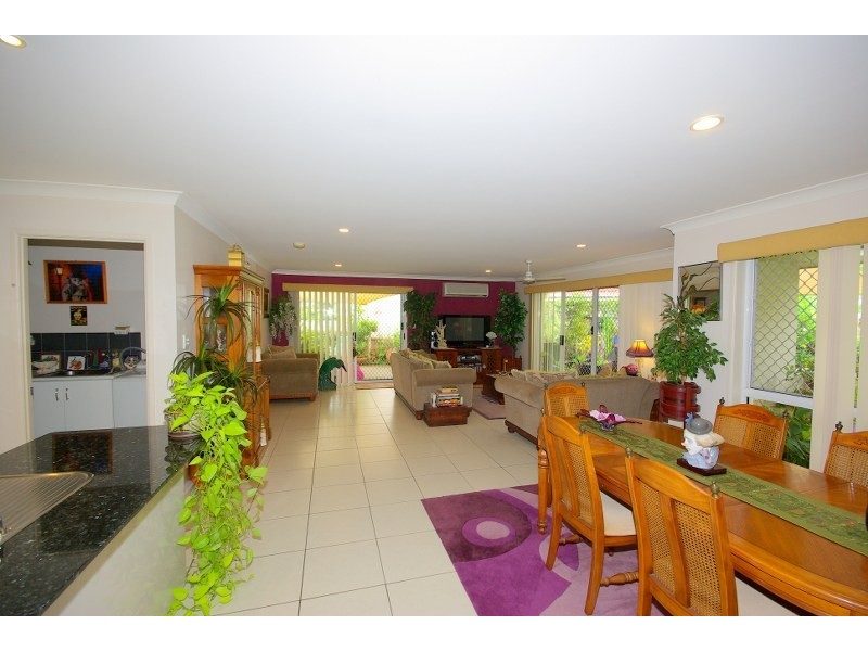 6/11 Eden Court, Nerang QLD 4211