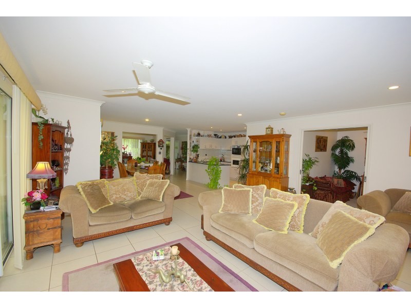 6/11 Eden Court, Nerang QLD 4211