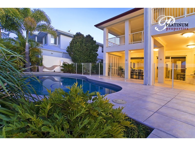 9 Pipers Point, Helensvale QLD 4212