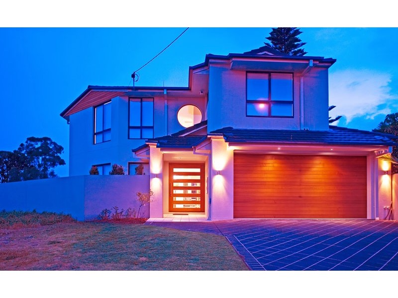 Broadbeach Waters QLD 4218