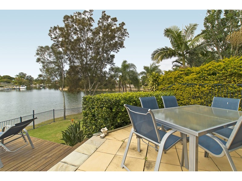 Broadbeach Waters QLD 4218