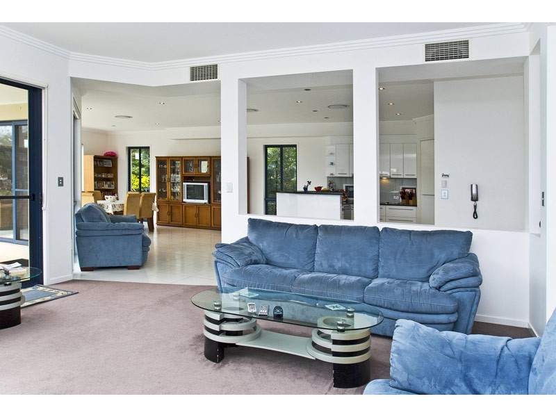 Broadbeach Waters QLD 4218