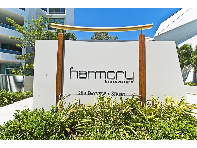 Level 2 I-29-28 Bayview Street, Runaway Bay QLD 4216