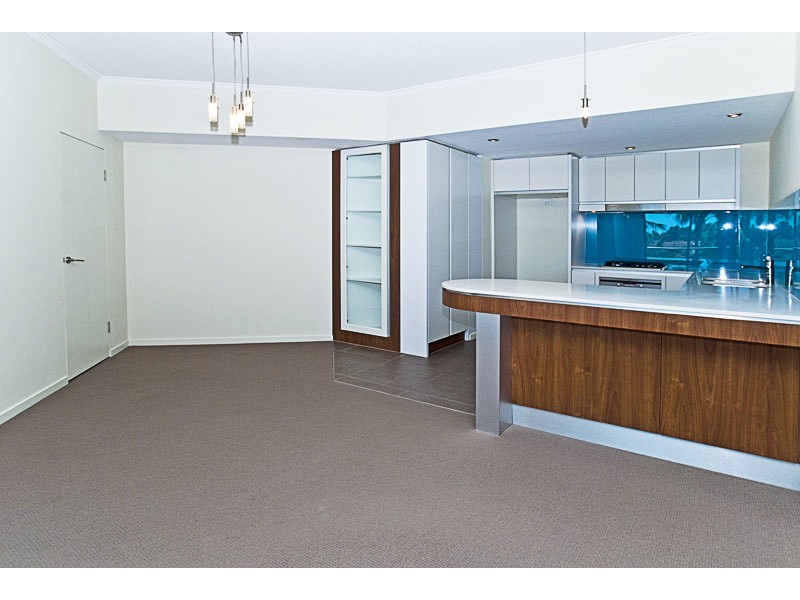 Level 2 I-29-28 Bayview Street, Runaway Bay QLD 4216