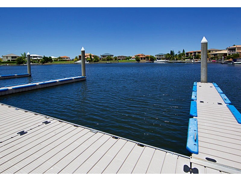 535 Oyster Cove Promenade, Hope Island QLD 4212