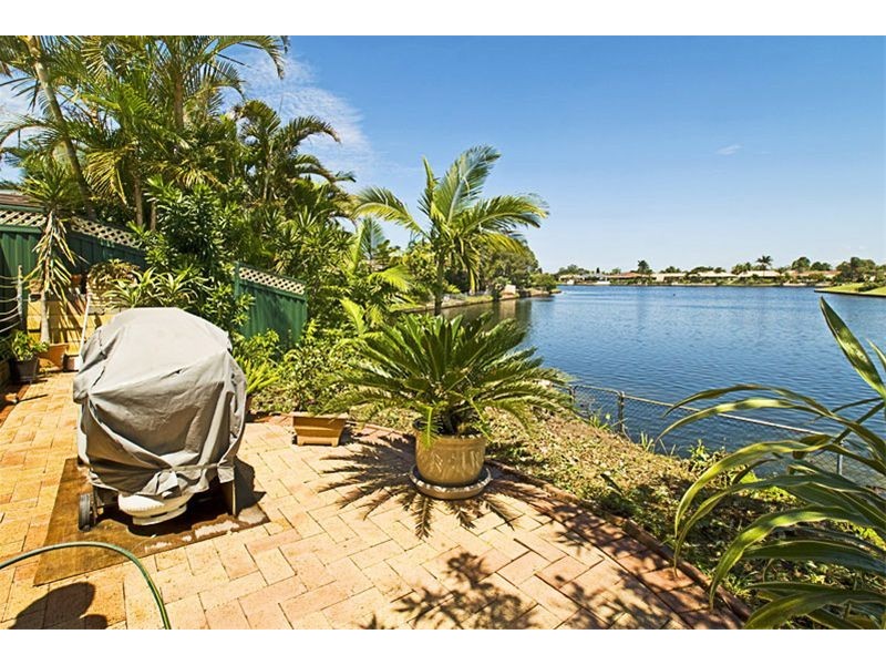 26 Marsupial Street, Coombabah QLD 4216