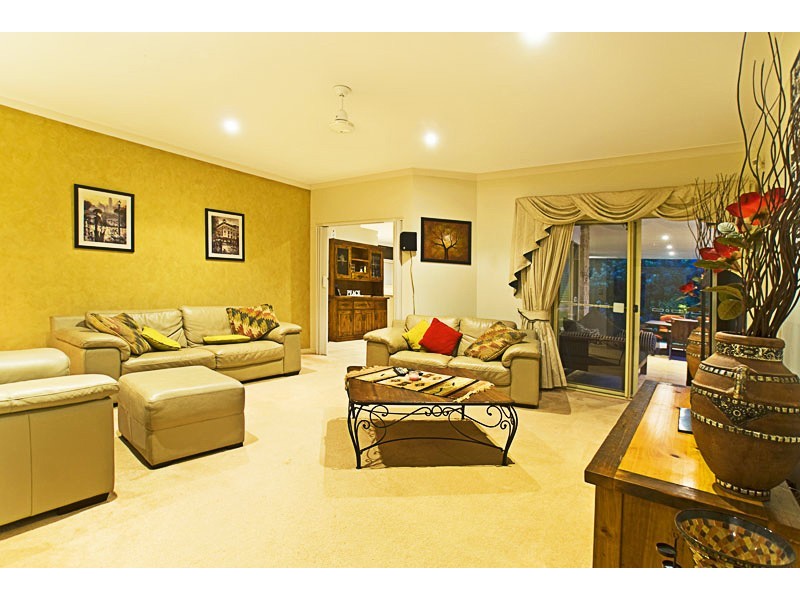 22 Nathanvale Drive, Mount Nathan QLD 4211