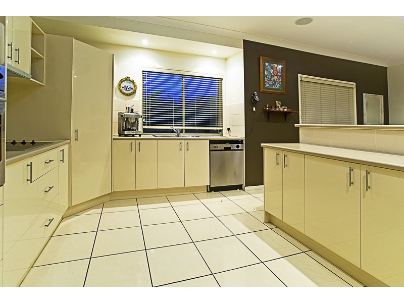 22 Nathanvale Drive, Mount Nathan QLD 4211