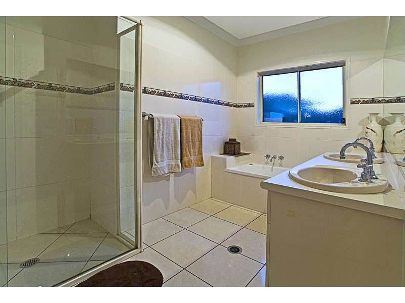 22 Nathanvale Drive, Mount Nathan QLD 4211