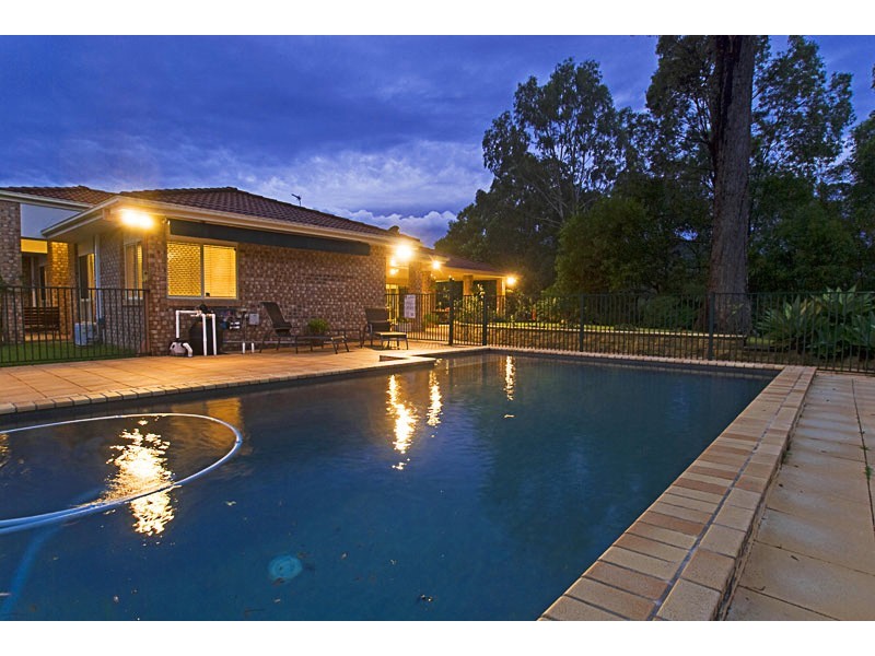 22 Nathanvale Drive, Mount Nathan QLD 4211