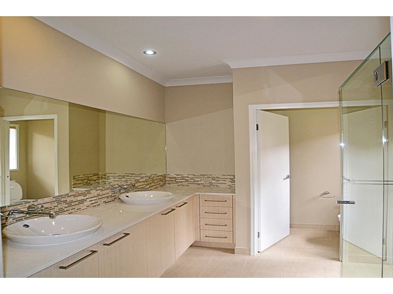 26 Richmond Court, Waterford QLD 4133