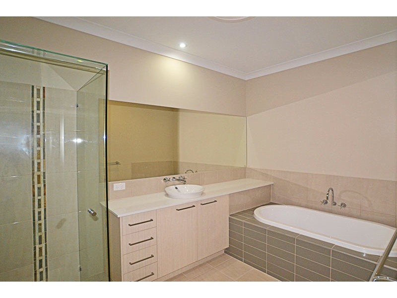 26 Richmond Court, Waterford QLD 4133