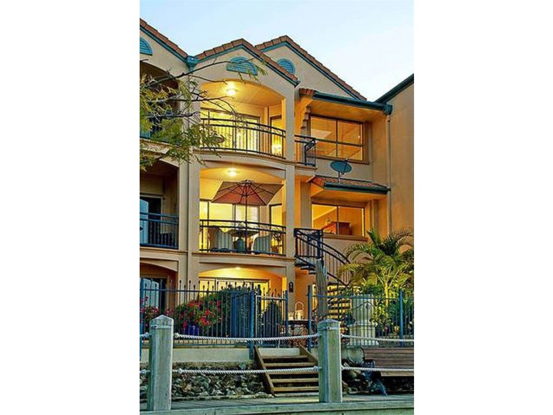 43  John Lund Drive, Hope Island QLD 4212