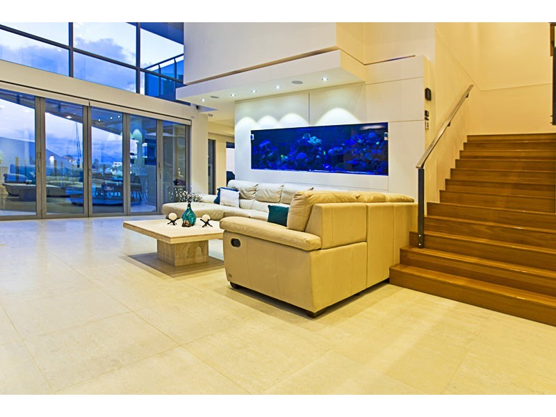 53 The Sovereign Mile, Sovereign Islands QLD 4216