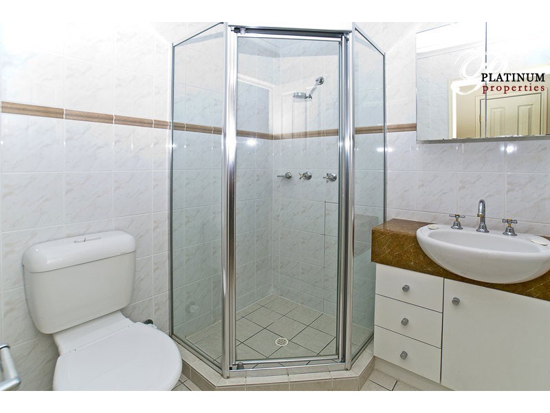 20-89 Bayview Street, Runaway Bay QLD 4216