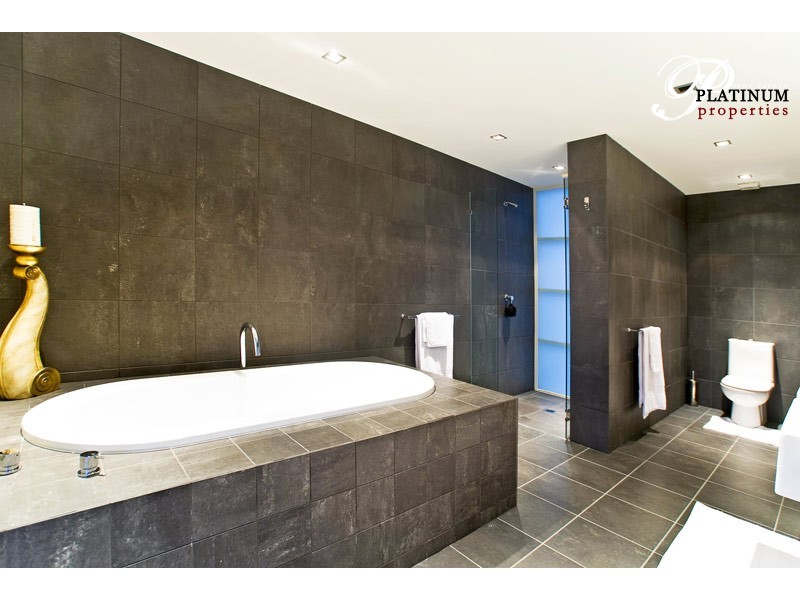 Sanctuary Cove QLD 4212