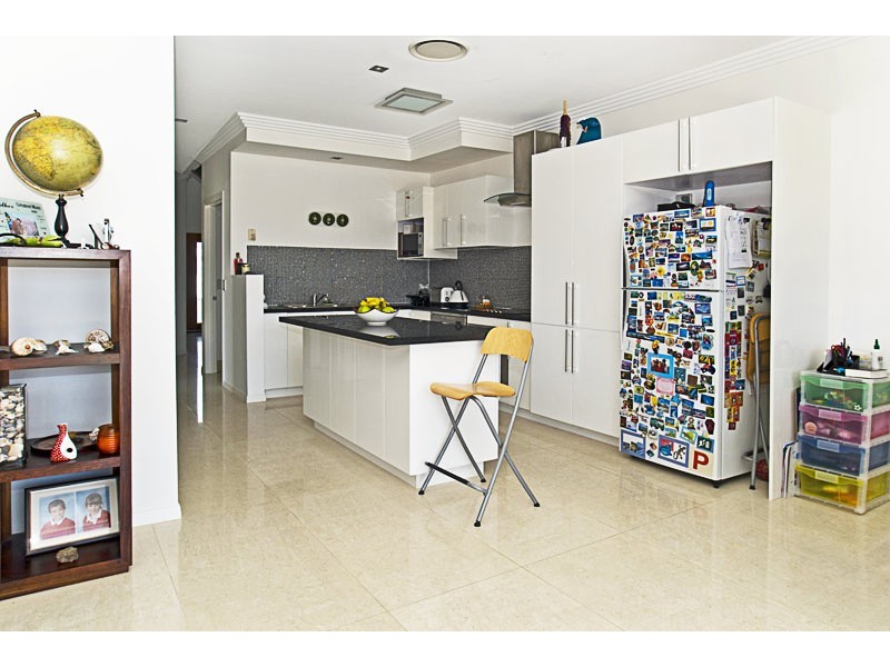 2-397 Bayview Street, Hollywell QLD 4216