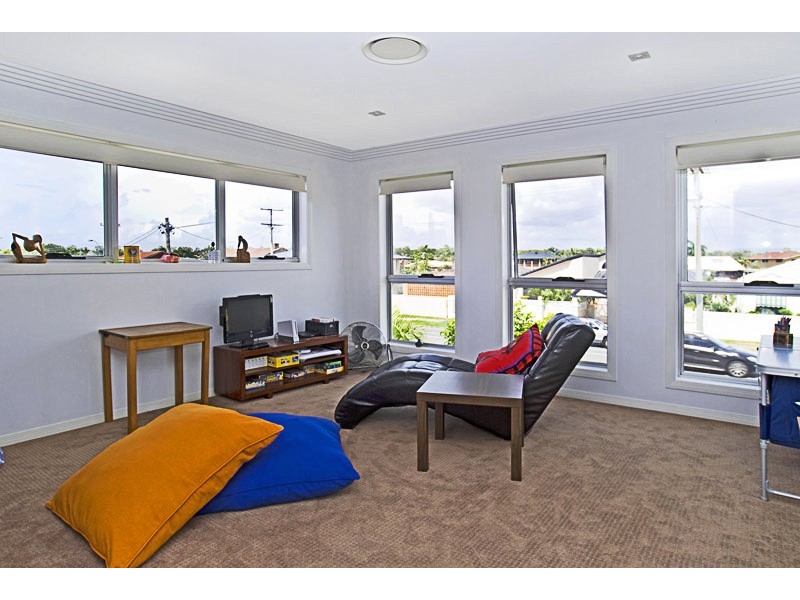 2-397 Bayview Street, Hollywell QLD 4216