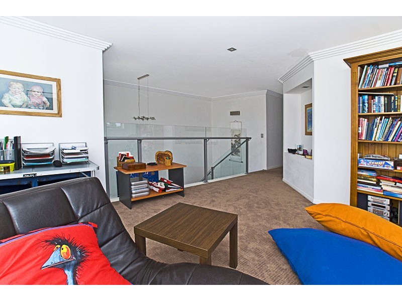 2-397 Bayview Street, Hollywell QLD 4216