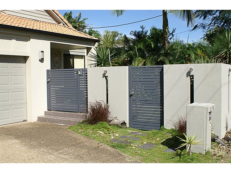 13 Thelma Street, Biggera Waters QLD 4216