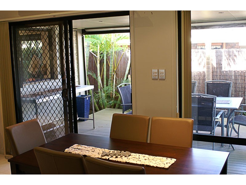 13 Thelma Street, Biggera Waters QLD 4216