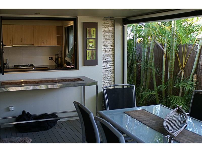 13 Thelma Street, Biggera Waters QLD 4216