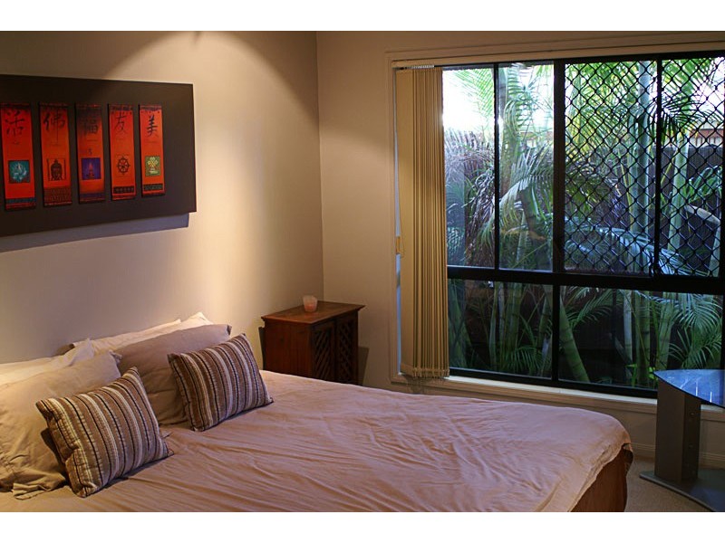 13 Thelma Street, Biggera Waters QLD 4216