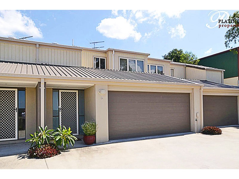 4,37-39  Solar Street, Beenleigh QLD 4207