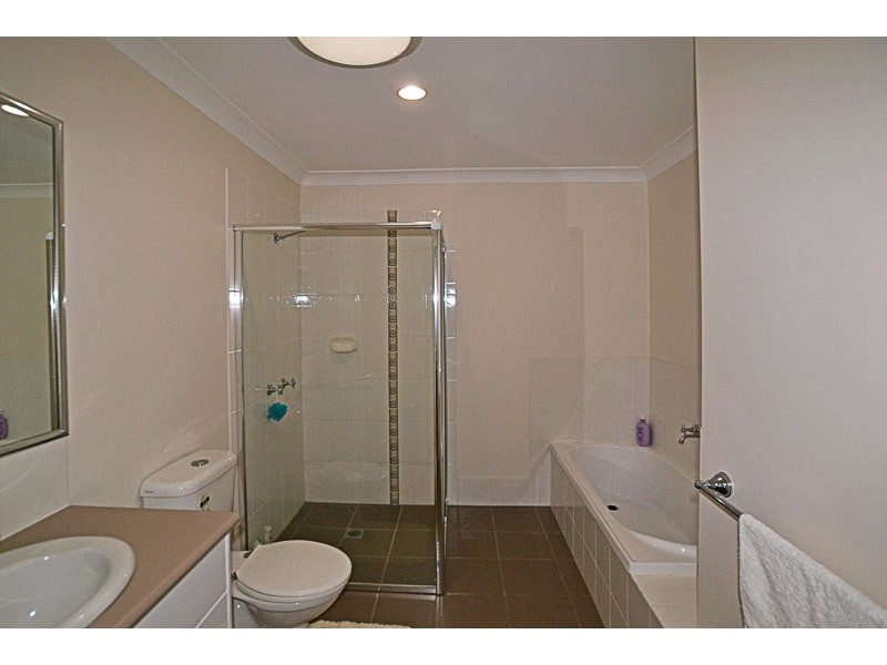 4,37-39  Solar Street, Beenleigh QLD 4207