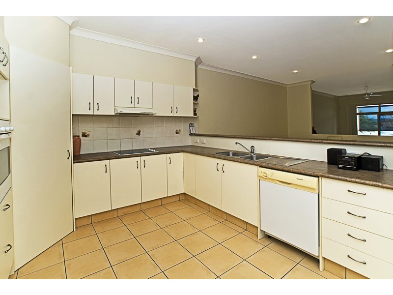 1-21 Paradise Parade, Paradise Point QLD 4216